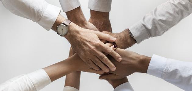 تعزيز التعاون بين التربويين
