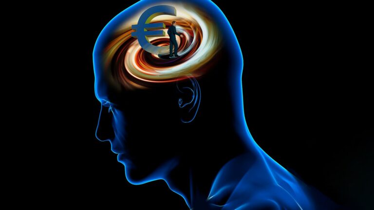 ماذا تعرف عن علم نفس المال وكيف يؤثر على قراراتك الاستثمارية؟