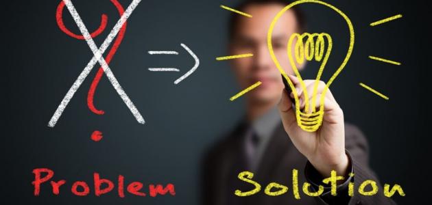 التفكير الابداعي | مهاراته واستراتيجيات تعزيزه 5 المساعدة في تحديد المشاكل والحلول التفكير الإبداعي | مهاراته واستراتيجيات تعزيزه