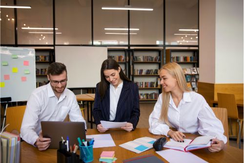 MBA Research - دليلك إلى أهم فروع إدارة الأعمال والتخصصات المطلوبة في 2025 3